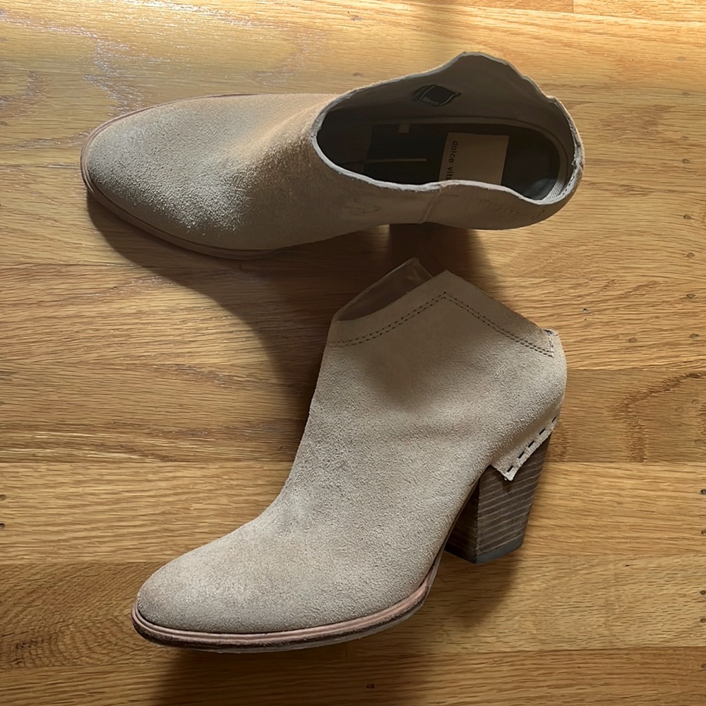 Dolce Vita Ankle Boots Size 6